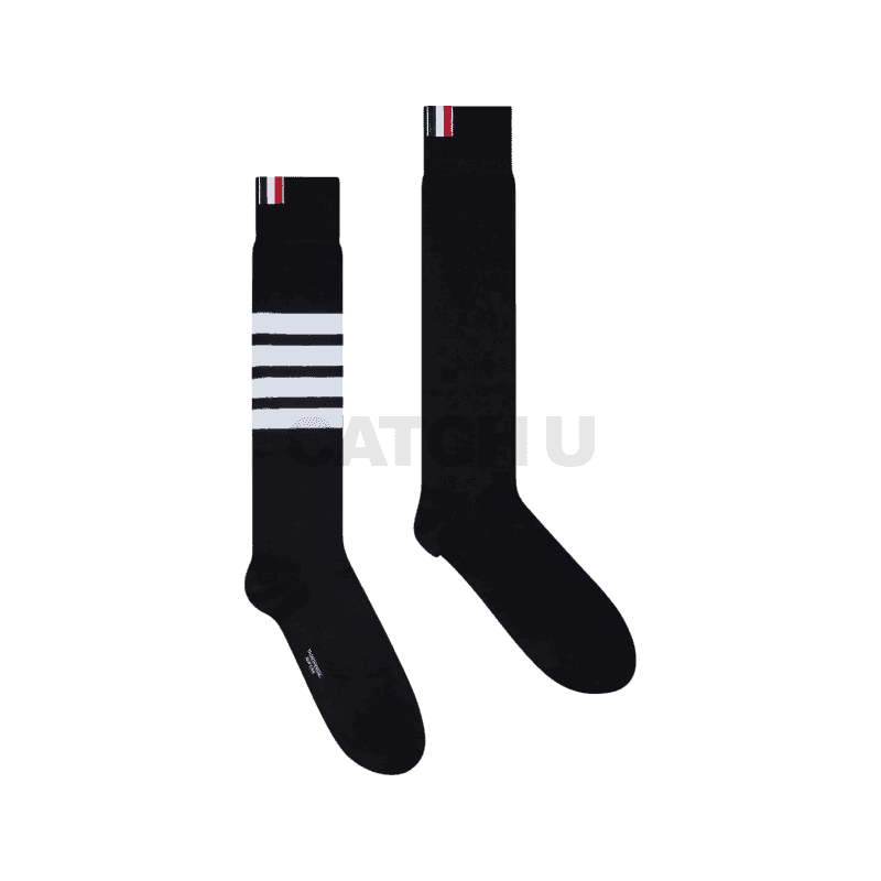 톰브라운 코튼 4바 오버 더 카프 삭스 블랙 MAS022B-01690-001