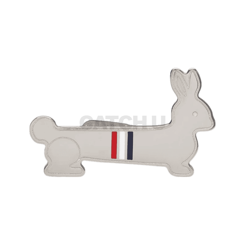 톰브라운 황동 RWB 에나멜이 있는 토끼 타이 바 실버 UAK012A-01763-045