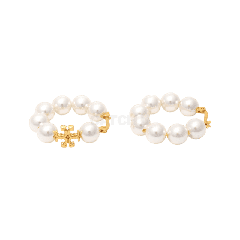 토리버치 KIRA PEARL HOOP EARRING (140674-960)(키라 펄 후프 이어링) [직매입정품]