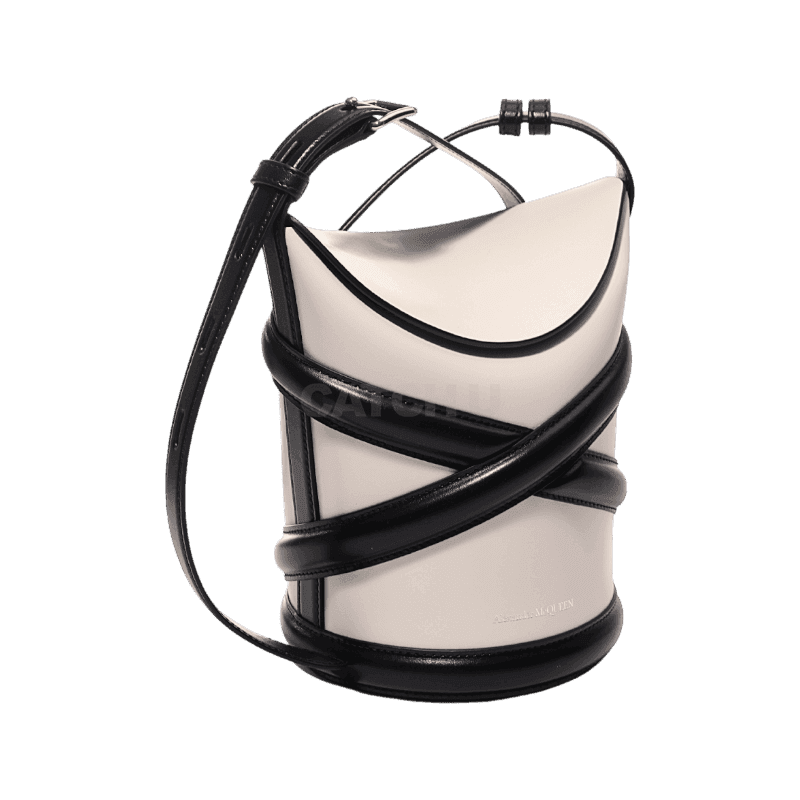 알렉산더맥퀸 스몰 커브백 (656467 1YB41 9090) [직매입정품]